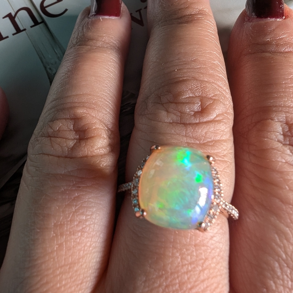 Effy 14 k gold ring size 7 - make me an offer!